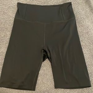 Girlfriend collective float bike shorts - black